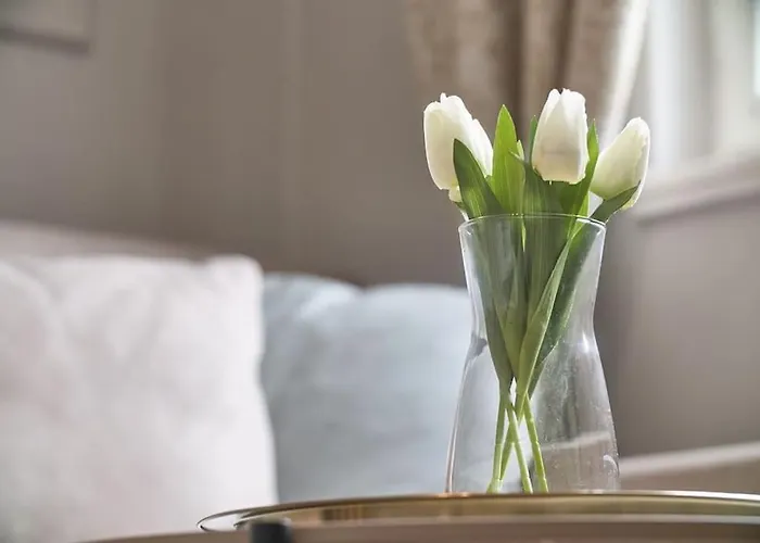 Bigeste - Free Parking - 2 Minute Walk To The - Superfast Wifi Lejlighed